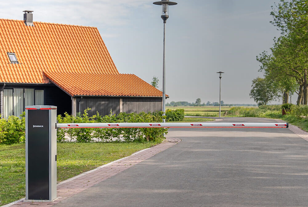 Jak działają szlabany na parkingach strzeżonych?